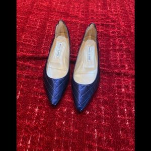 NWT MANOLO BLAHNIK Navy Nappa Flats Size 9/(39)